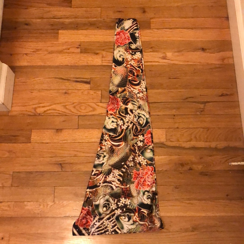 Blackmilk Koi Leggings (size L)